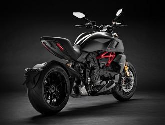 13 DUCATI DIAVEL 1260 S UC68947 High